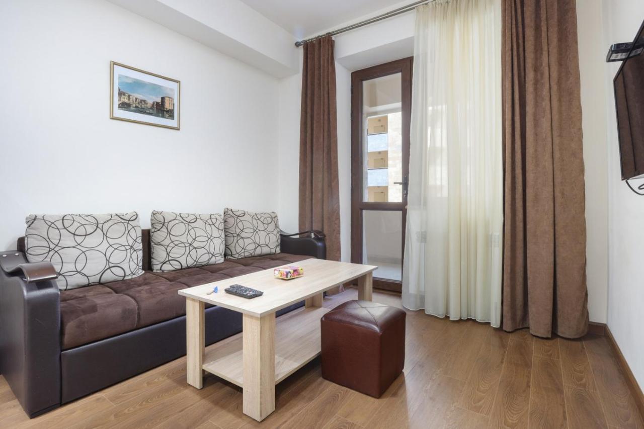 Stay Inn-Apartments On Buzand 17 Erevan Esterno foto