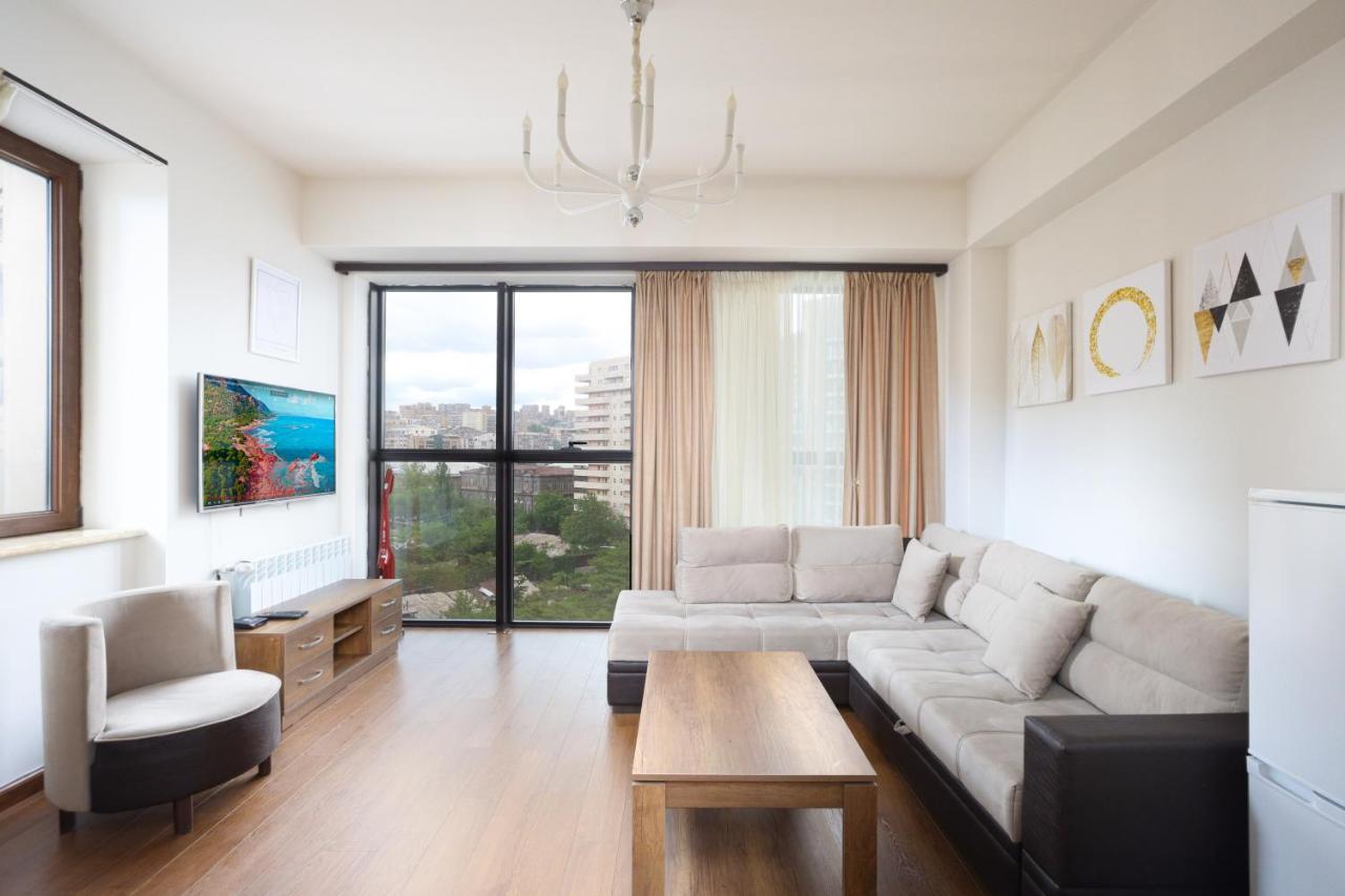 Stay Inn-Apartments On Buzand 17 Erevan Esterno foto