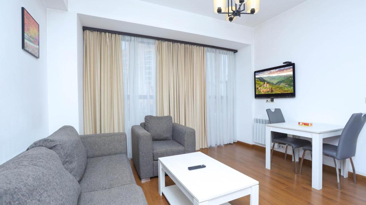 Stay Inn-Apartments On Buzand 17 Erevan Esterno foto