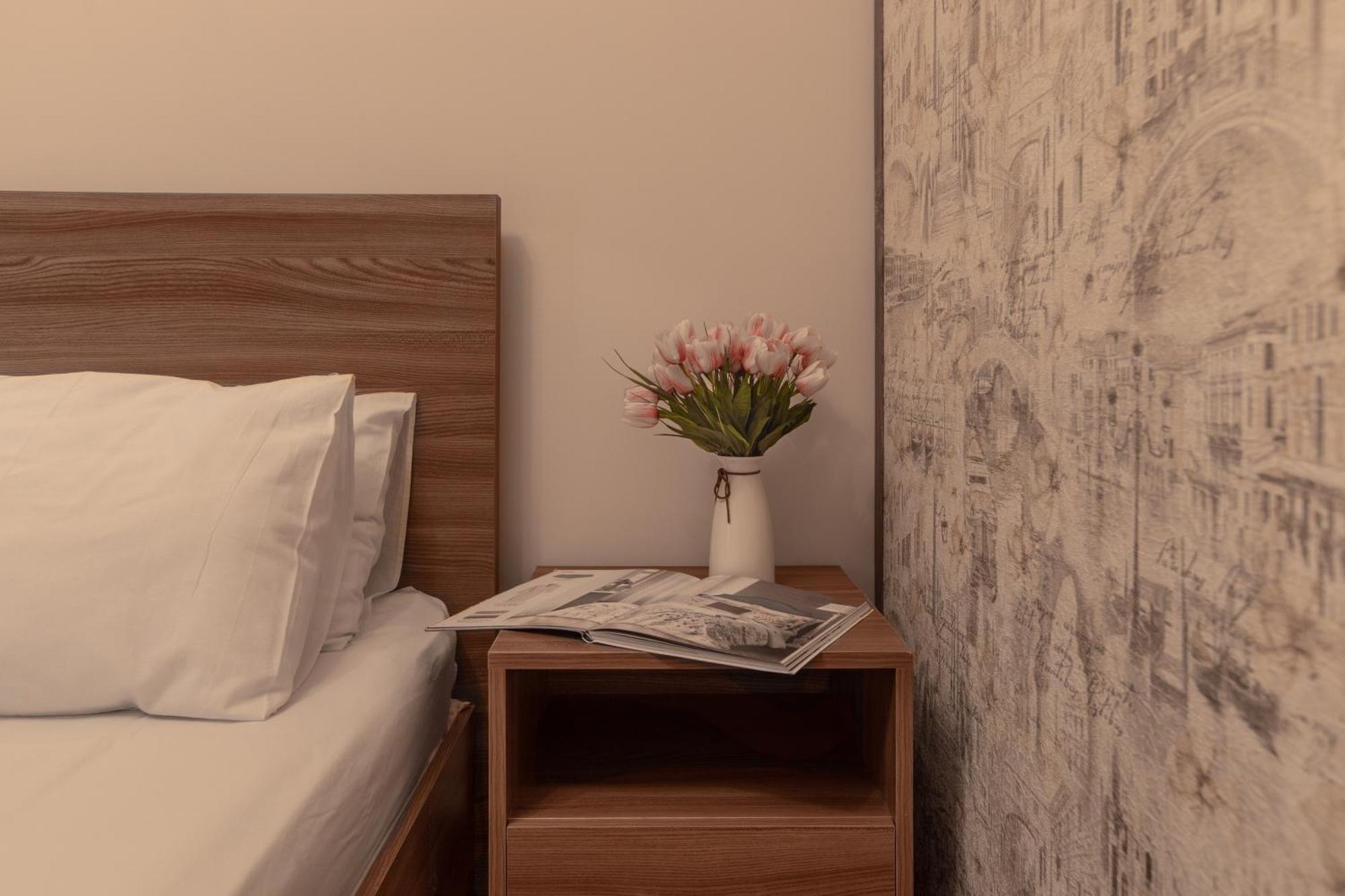 Stay Inn-Apartments On Buzand 17 Erevan Esterno foto